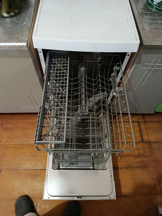 Продам посудомойку