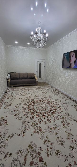 Продам 2 х ком квартиру  в 10 микроройоне