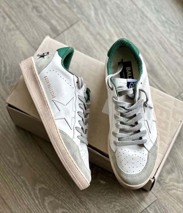 Golden Goose adidasi barbati noi in cutie