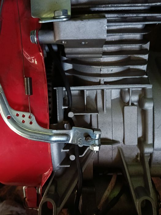 Продам бензогенератор 3,5 киловатт