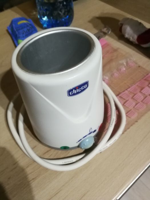 Incalzitor biberoane chicco