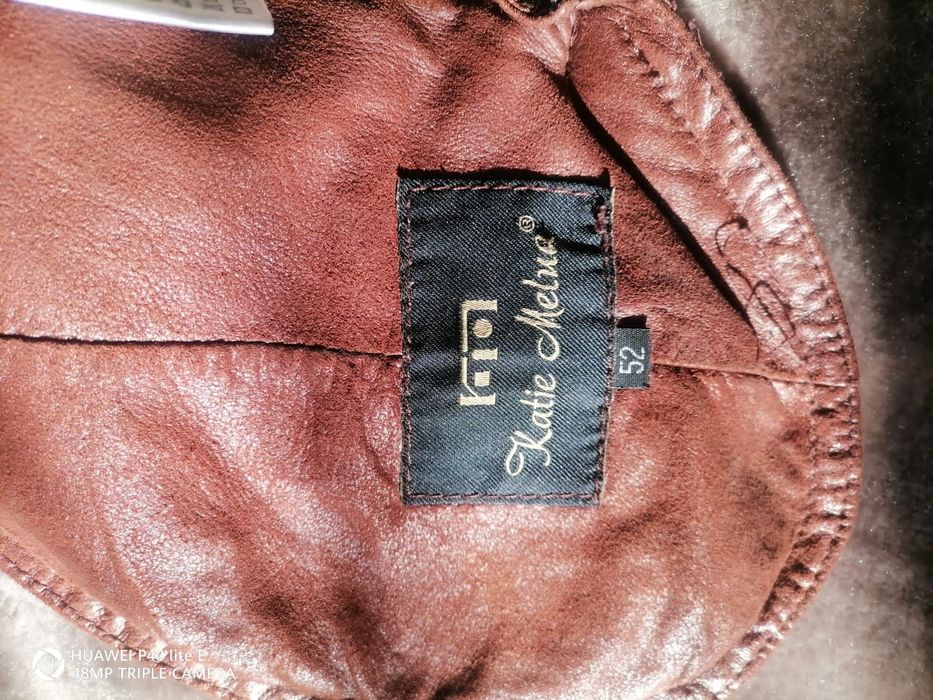 Продам дубленку женскую 52 рр