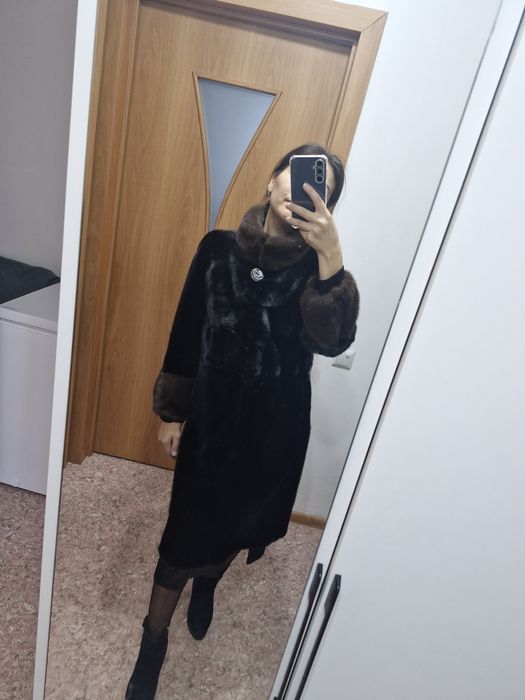Норковая шуба черный бриллиант