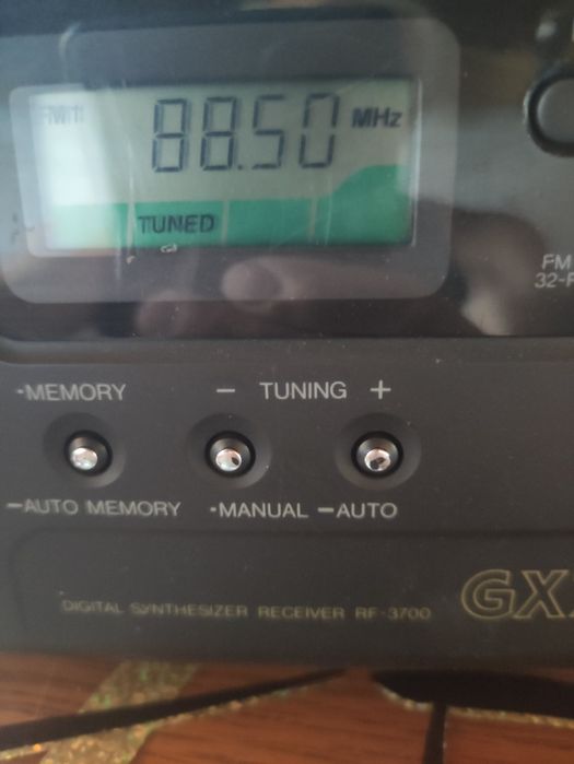 Panasonic model: RF-3700