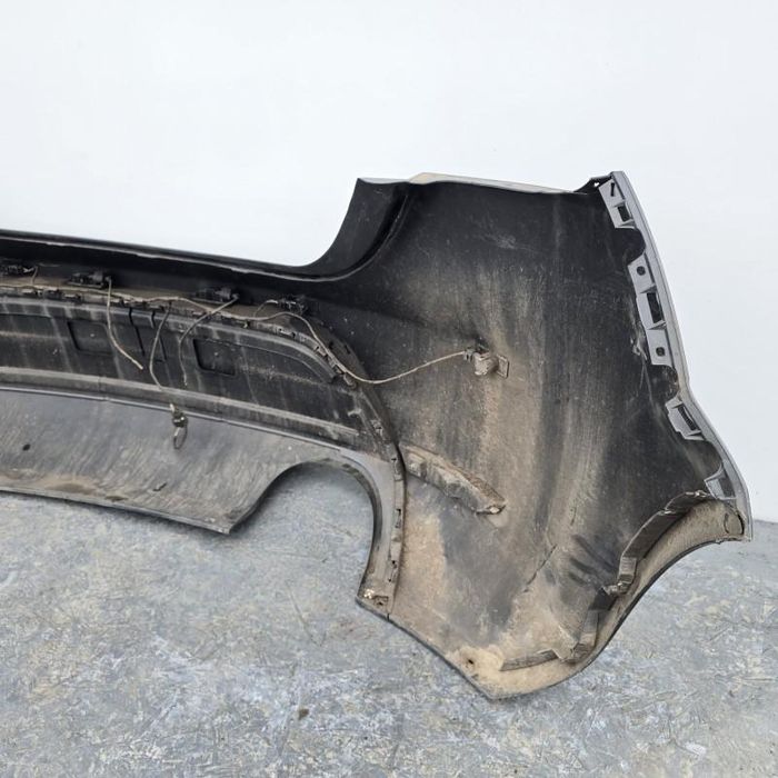 Bara spate cu senzori parcare Seat Leon 2