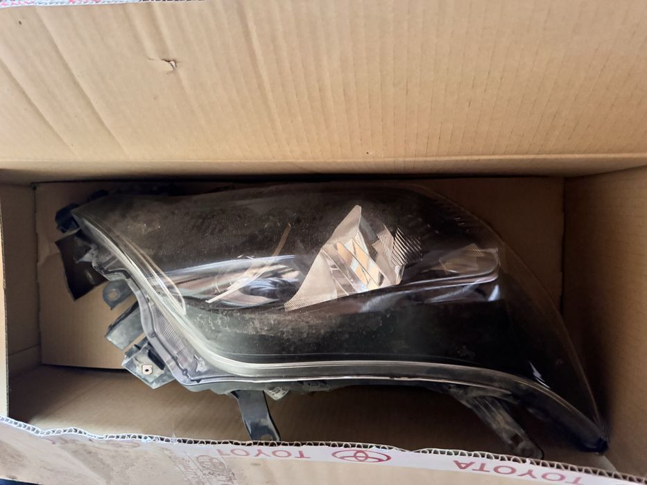 Фара тоиота прадо 150/2017