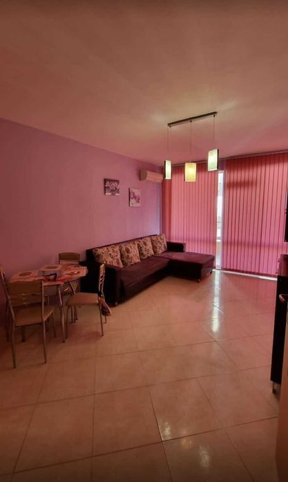 Дава се под наем Двустаен апартамент в Поморие - 56 кв.м за 407.49 € - Снимка #1