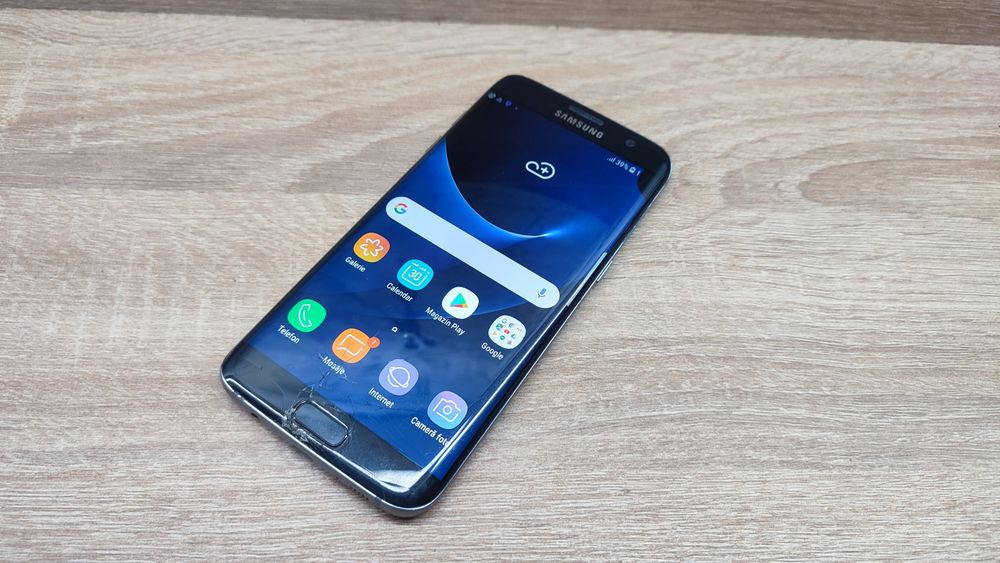 Samsung S7 Edge Black pentru piese sau se poate folosi asa