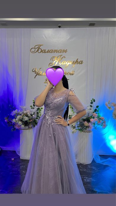 Вечерние платье в отличном состоянин