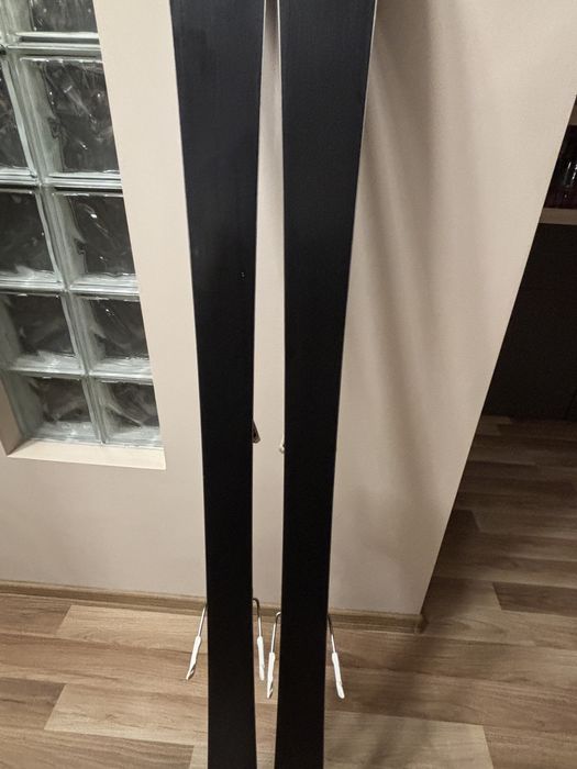 Skiuri atomic cloud 9