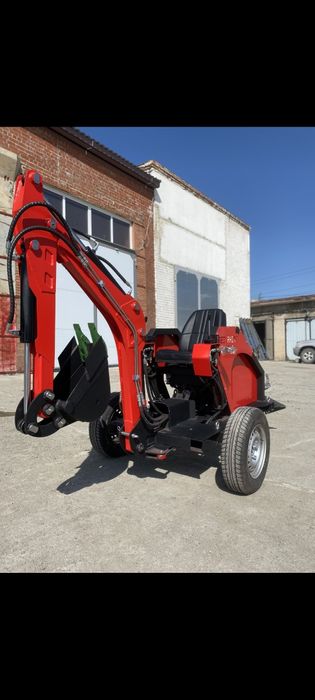 Продам мини экскаватор ямобур