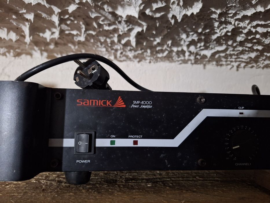 Sistem audio profesionale