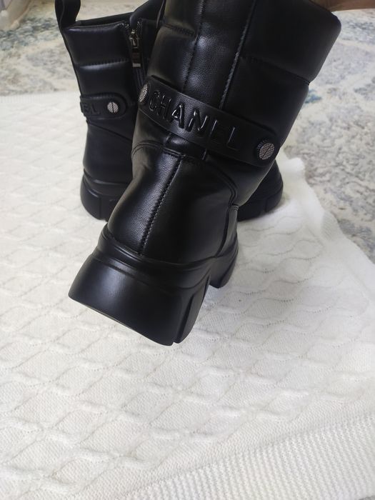 Сапог шанел кожа