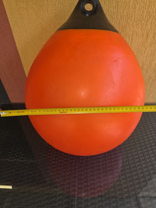 Geamandura, balon de acostare