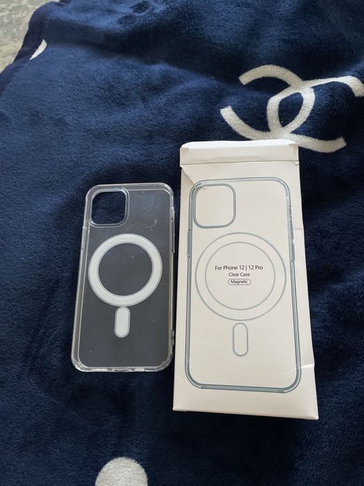 продам чехлы на айфон