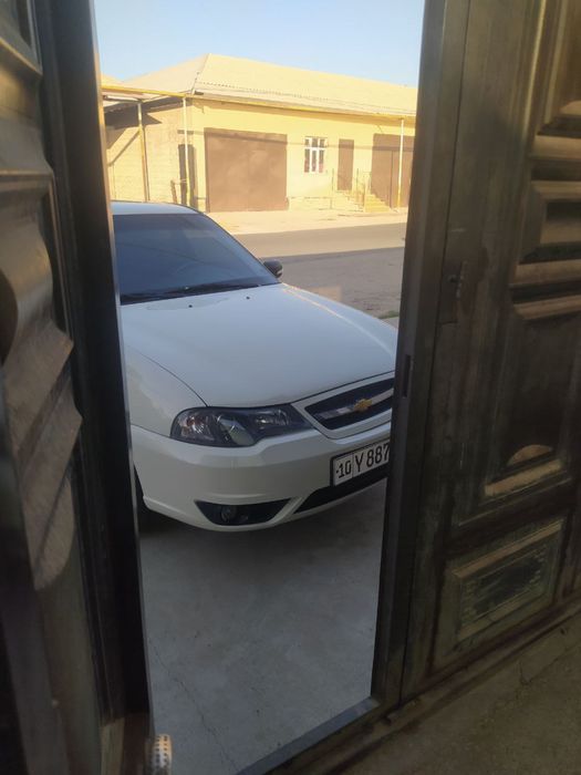 nexia 2 сотилади холати зор, нархини келишамиз, аккуратно хайдалган