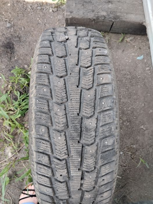 Продам бу комплект зимней резины
