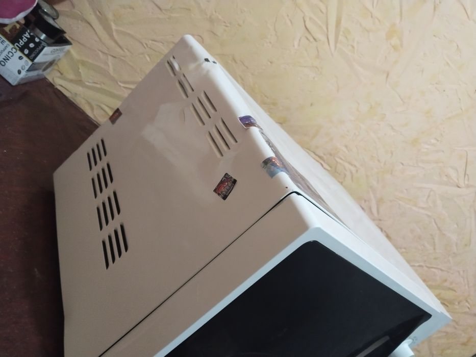 Микроволновка рабочий