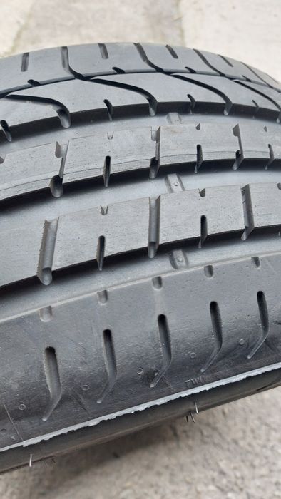 Лятна гума 245/35/19 Pirelli P Zero един брой