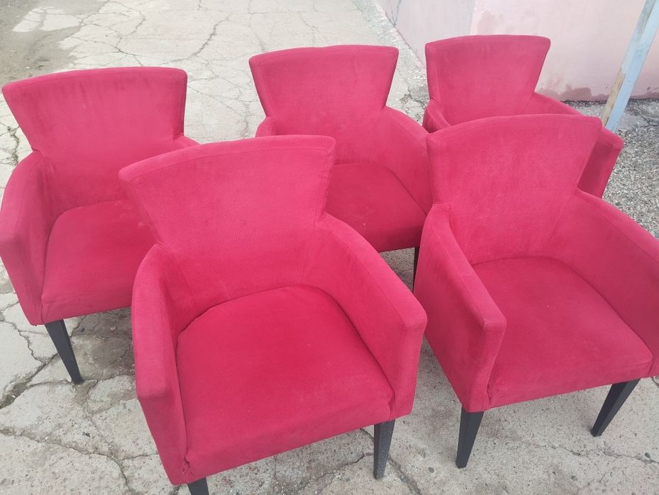 Стулья мягкие 5 шт по выгодной цене