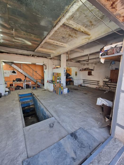 Продается большое СТО в центре города