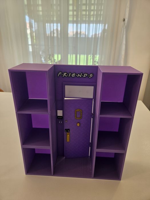 Suport figurine Friends Mcdonalds Oradea • OLX.ro
