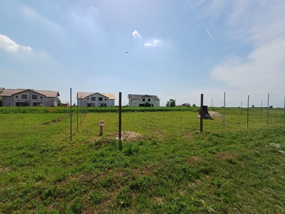 Vand teren intravilan in comuna  Tartasesti, sat Gulia, 711mp