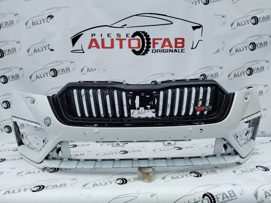 Bara fata Skoda Octavia 4 VRS  an 2019-2020-2021-2022-2023