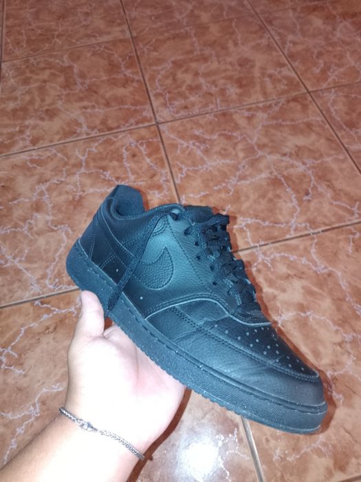 Vând Nike Court Vision Lo