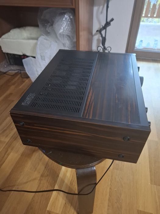 Vand amplificator integrat Sansui AU 707 EXTRA