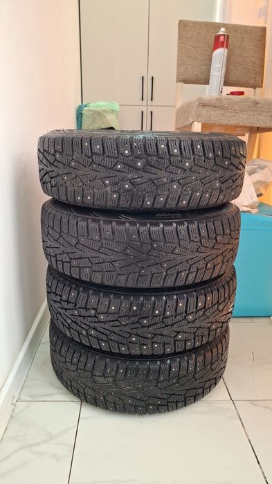 Продам зимние шины Cordiant с дисками 185/65R15