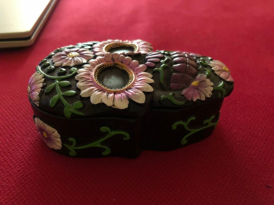 Casetă bijuterii craniu