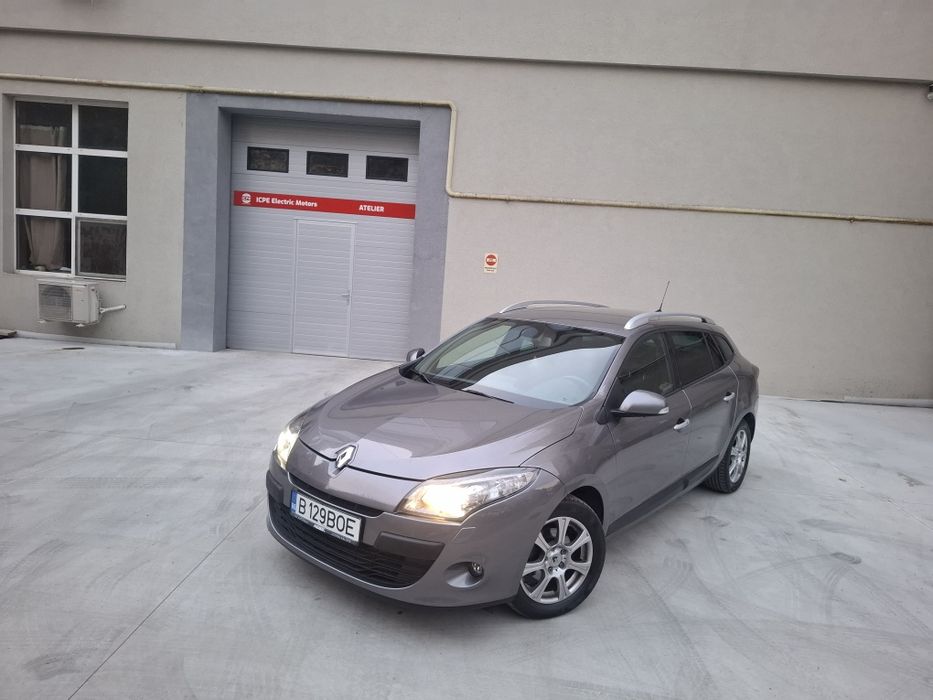 RENAULT Megane