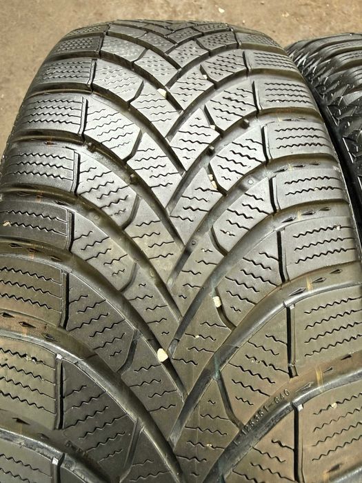 4x Anvelope iarna 215/65 R17 - Semperit Speed Grip 5