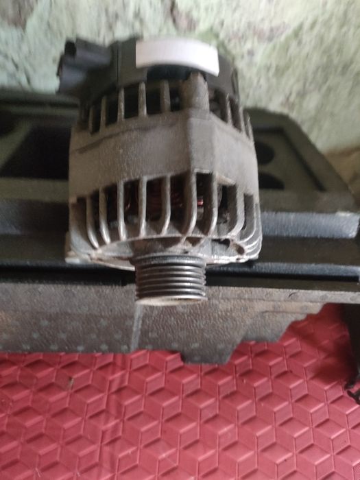 Генератор форсунки 1.4 пежо