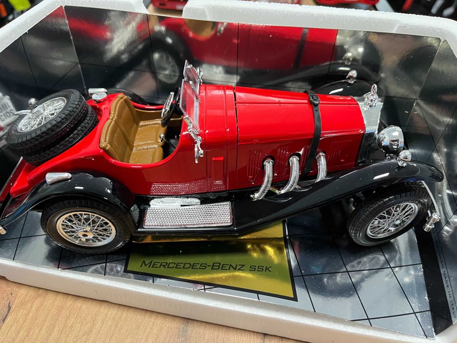 BBURAGO метален колекционерски модел  MERCEDES BENZ SSK 1928г. 1:18