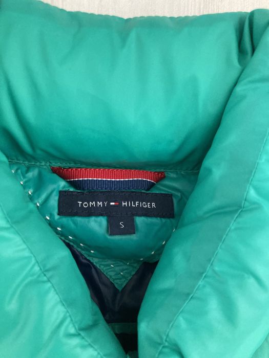 Vesta puf Tommy Hilfinger S dama