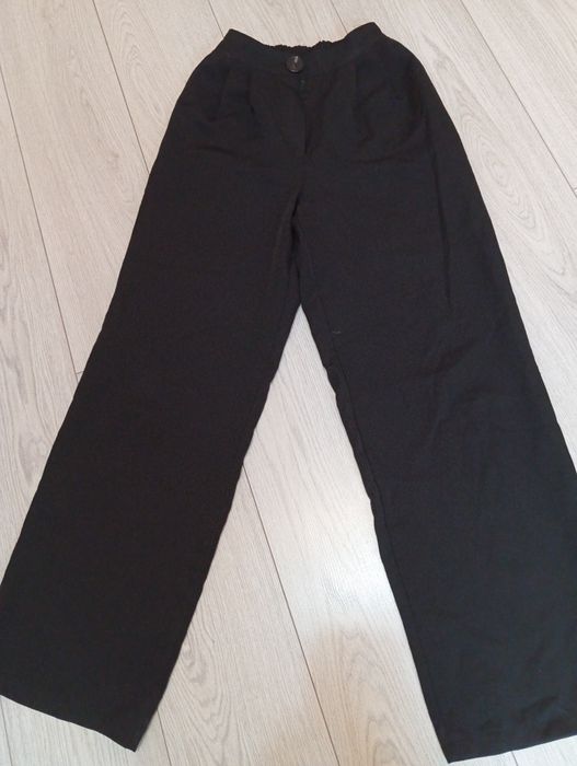 Продаю Школьные брюки