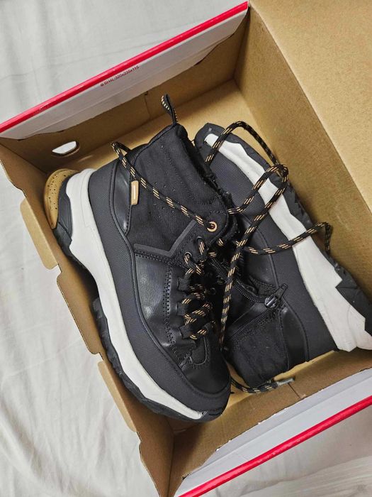 Зимни обувки за момче