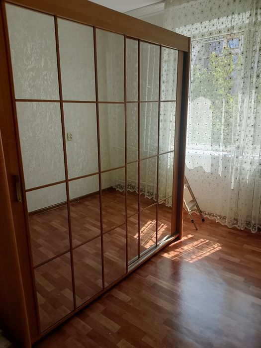 Шкаф купе, двухдверный с зеркалами