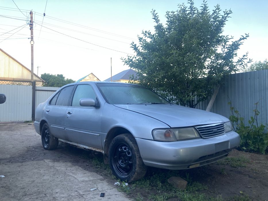 Nissan Sunny 1996