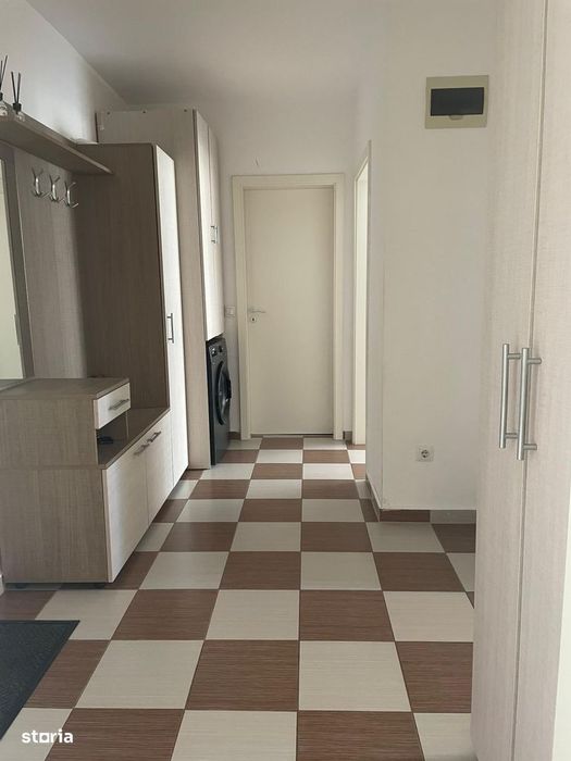 Apartament 2 camere zona Avantgarden mobilat/utilat(loc de parcare)