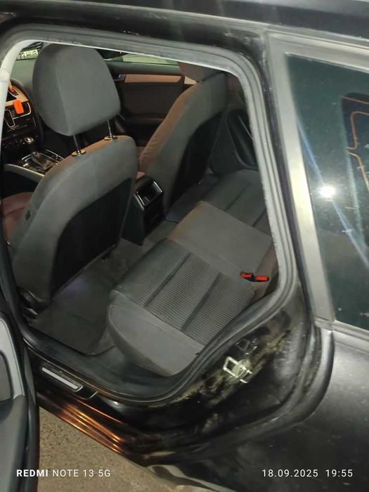 Vand sau schimb Audi A4 b8