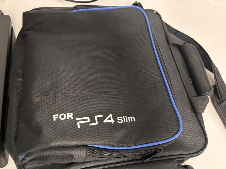 Продам Play station 4