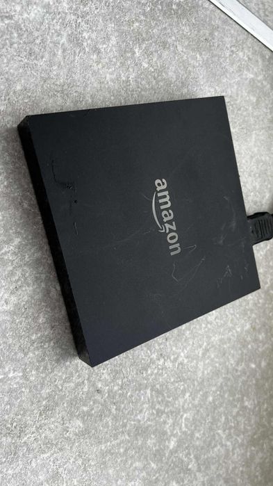 Amazon tv box DV83YW