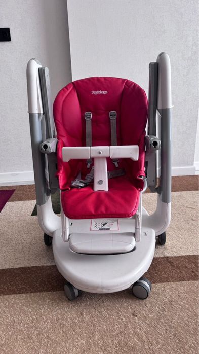 Качеля и стол для кормления