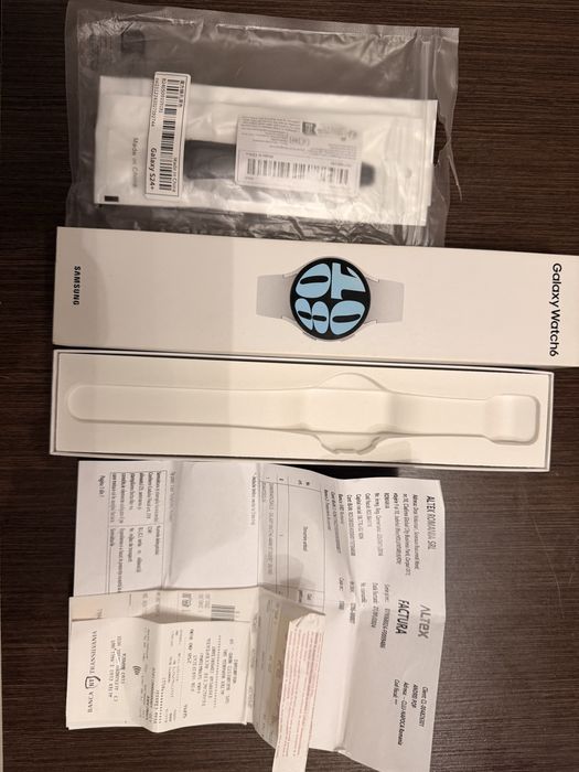 Vand Samsung Wacth 6 cel in garantie