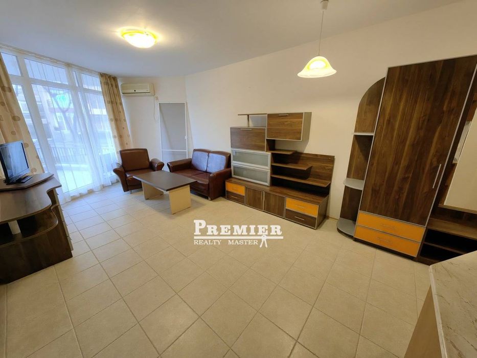 Продава се Двустаен апартамент в Ахелой - 84 кв.м за 810 €/кв.м - Снимка #1