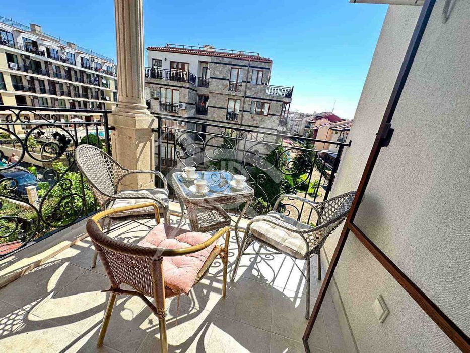 Продава се Тристаен апартамент в Свети Влас - 86 кв.м за 1225 €/кв.м - Снимка #12
