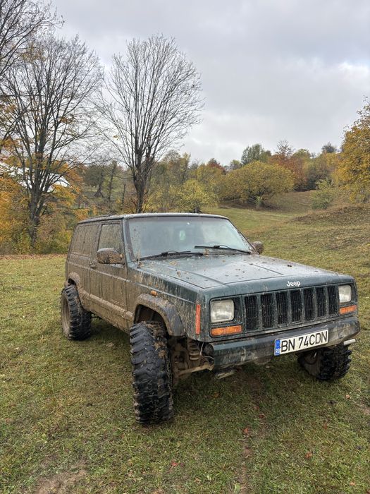 JEEP Cherokee 2000 — imagine 5
